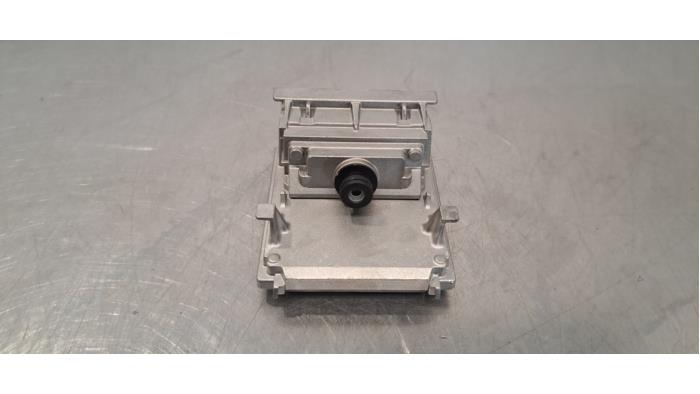 Caméra avant Renault Clio