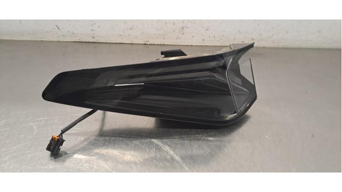 Feu arrière gauche Peugeot 3008