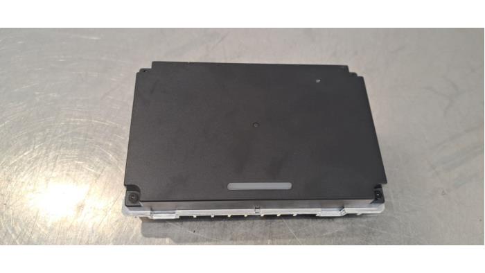 Chargeur sans fil Peugeot 3008