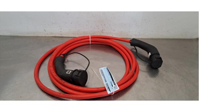 Câble de recharge électrique Peugeot 3008