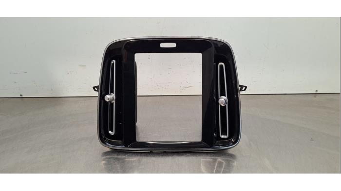 Grille aération tableau de bord Volvo XC40