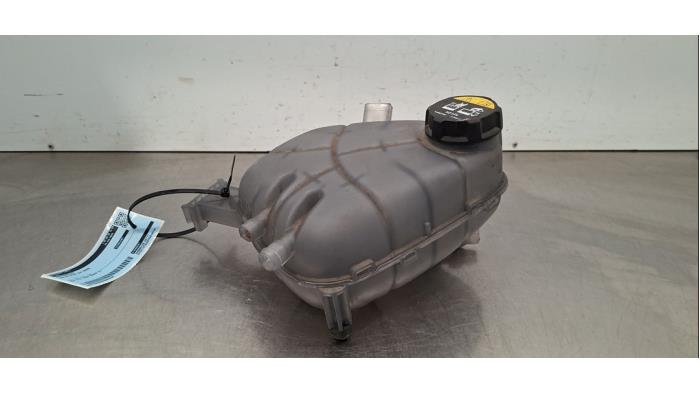 Réservoir d'expansion Volvo XC40