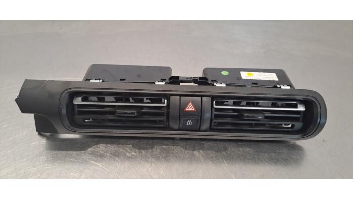 Grille aération tableau de bord Citroen C3