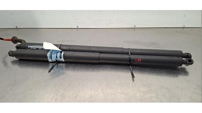 Kit amortisseur couvercle coffre BMW X1