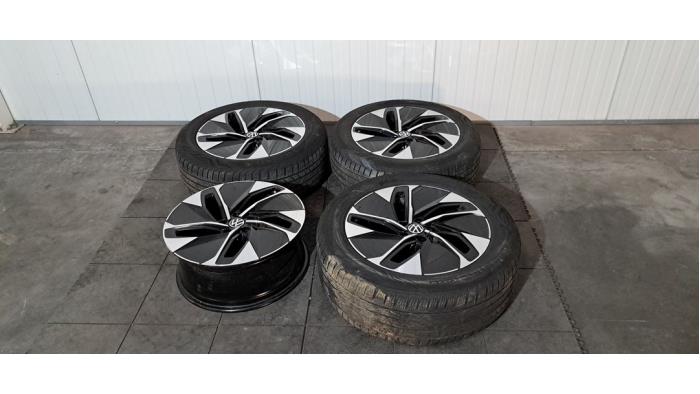 Kit jantes + pneumatiques Volkswagen ID.4