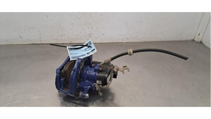 Etrier de frein (pince) arrière droit BMW X5