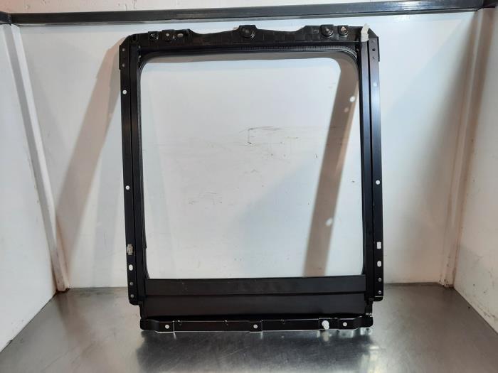 Toit ouvrant coulissant Peugeot 208