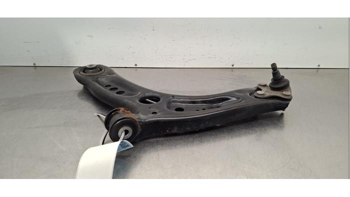 Bras de suspension avant gauche Skoda Octavia