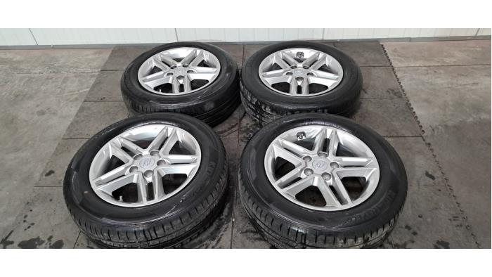 Kit jantes + pneumatiques Hyundai Kona