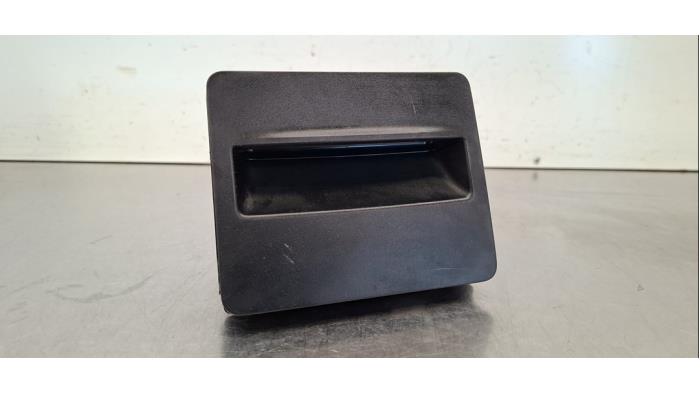 Compartiment de rangement Skoda Octavia