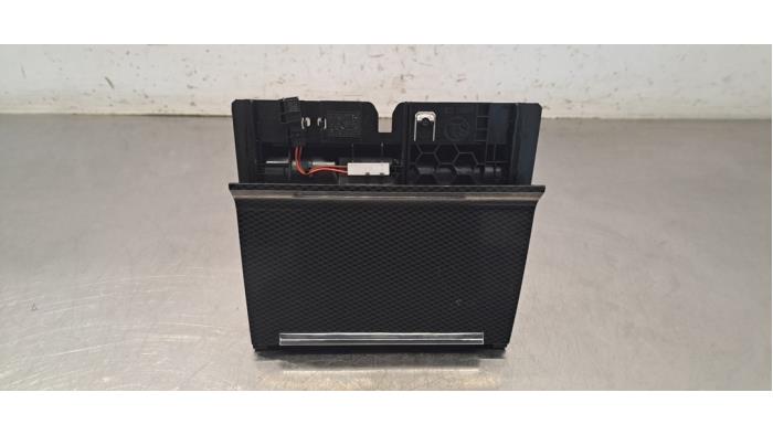 Compartiment de rangement Skoda Octavia