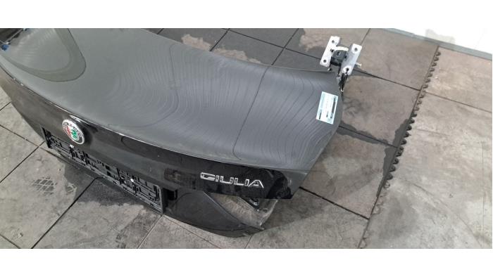 Hayon Alfa Romeo Giulia