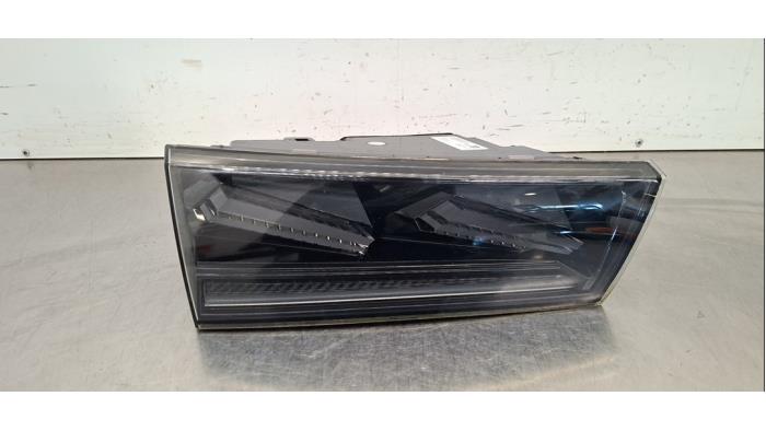 Feu arrière gauche Peugeot 508