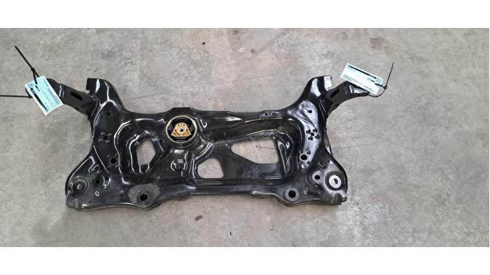Gebruikte Subframe Audi A3 Sportback (8YA) 1.0 30 TFSI 12V Mild hybrid Prijs € 199,65 Inclusief btw aangeboden door Autohandel Didier