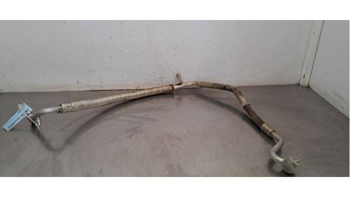 Tuyau clim Volkswagen Amarok