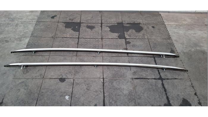 Kit montants de toit Toyota Corolla