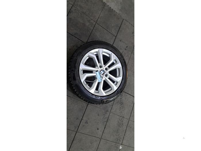 Jante + pneu d'hiver BMW 3-Série