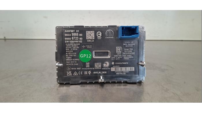 Chargeur sans fil Peugeot 508