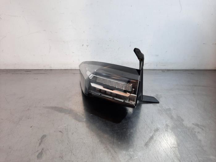 Feu arrière gauche Peugeot 408