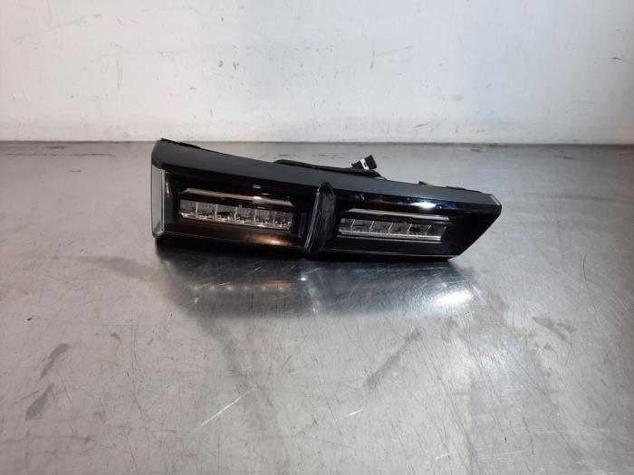 Feu arrière gauche Peugeot 408