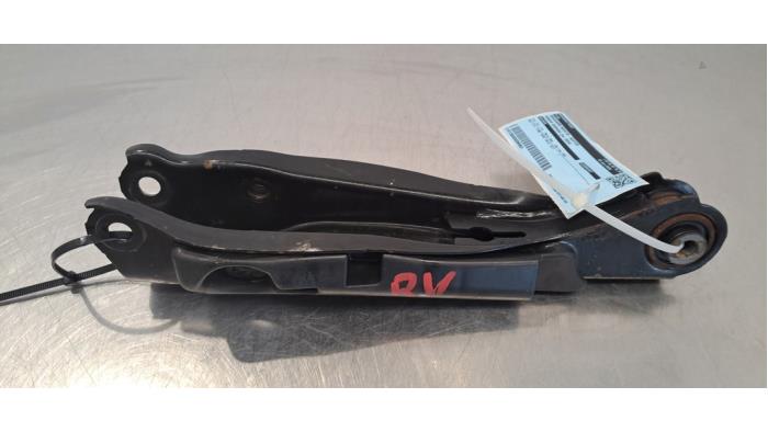 Bras de suspension arrière droit Nissan Qashqai