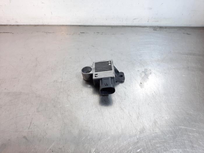 Module (divers) Peugeot 408