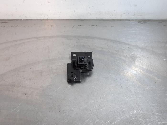 Caméra avant Peugeot 408