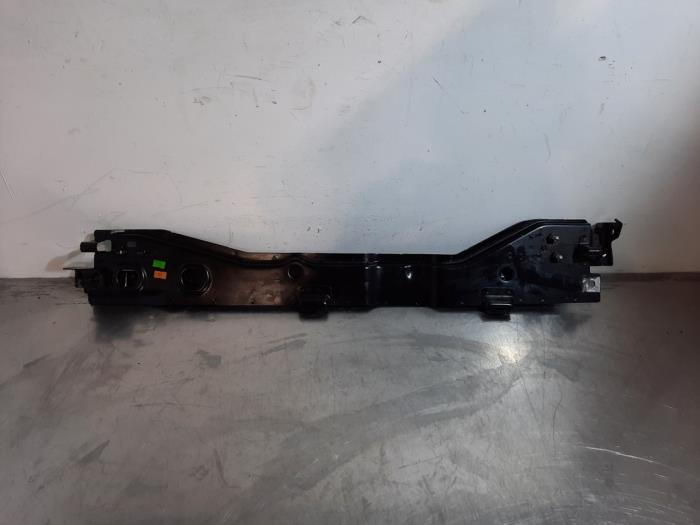 Barre radiateur Citroen E-C3