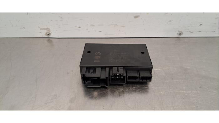 Module crochet de traction BMW XM