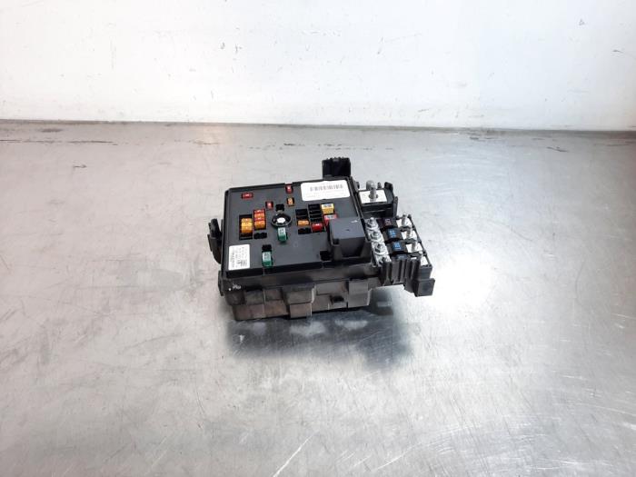 Boîte à fusibles Citroen E-C3