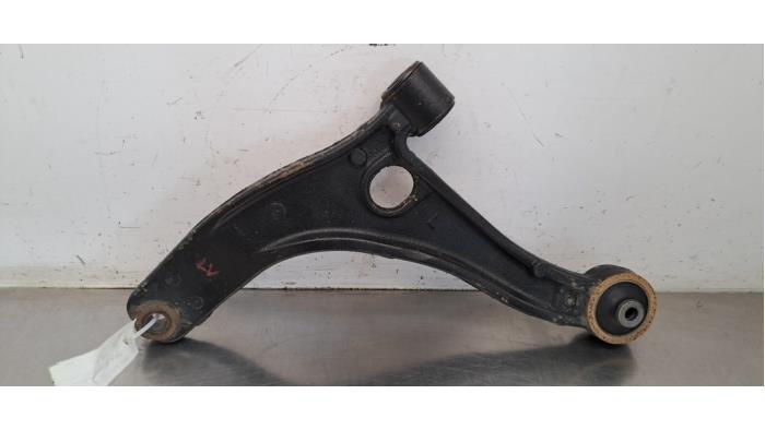 Bras de suspension avant gauche Renault Master