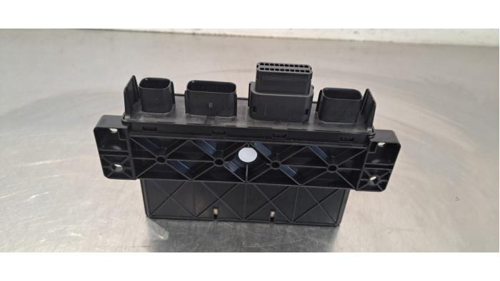 Distributeur de courant Landrover Range Rover