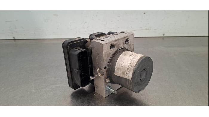 Pompe ABS Renault Master