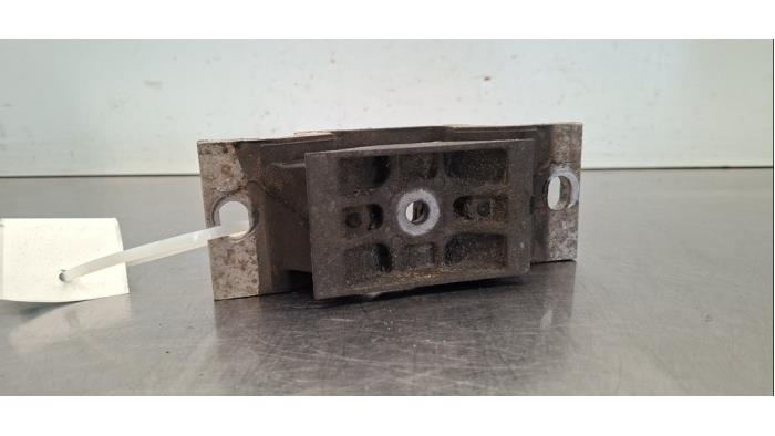 Support moteur Renault Master