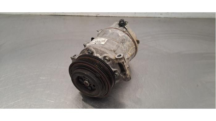 Pompe clim Landrover Range Rover