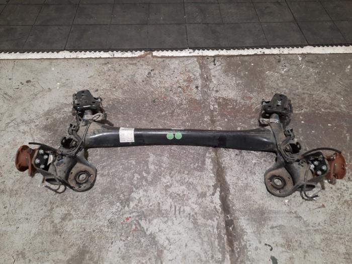 Arbre entraînement roue avant Peugeot 208