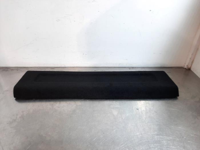 Plage arrière Peugeot 408