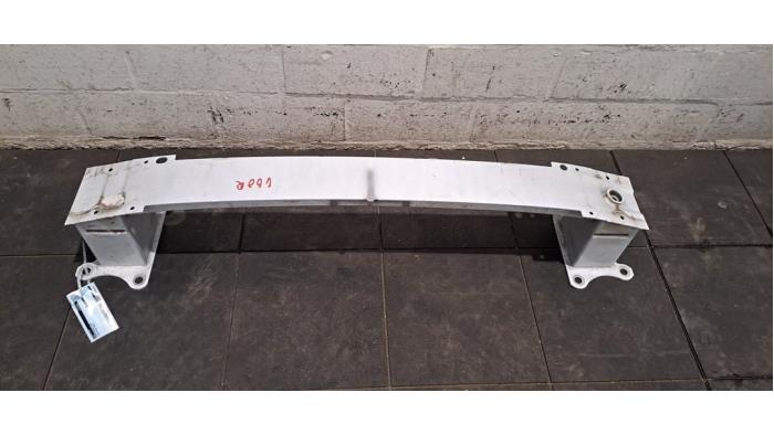 Cadre pare-chocs avant Ford Focus