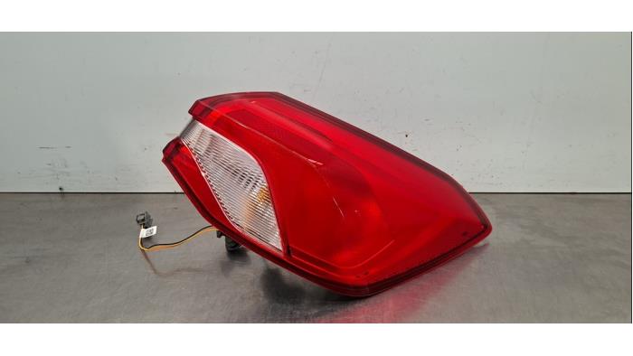 Feu arrière droit Ford Focus