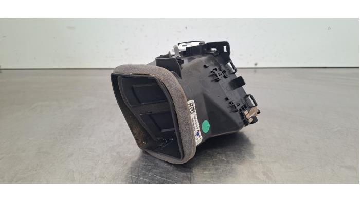 Grille aération tableau de bord Ford Focus