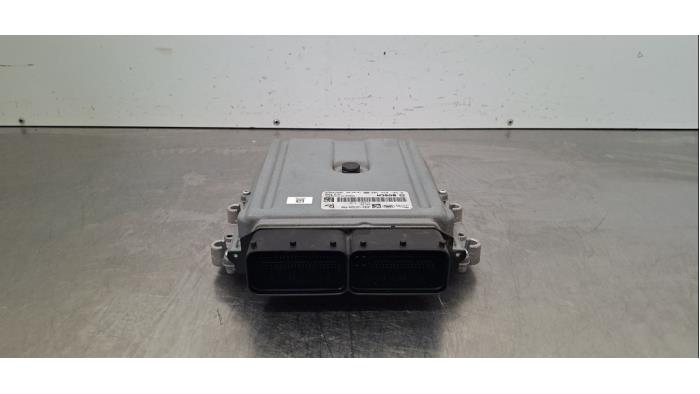 Ordinateur gestion moteur Landrover Range Rover L560 Velar