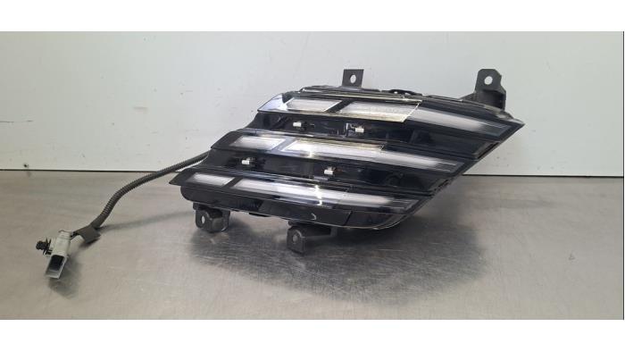 Veilleuse droite Peugeot 5008