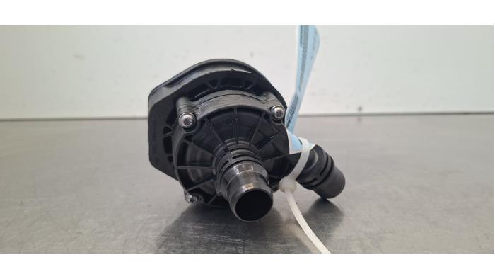 Pompe à eau supplémentaire Peugeot 5008