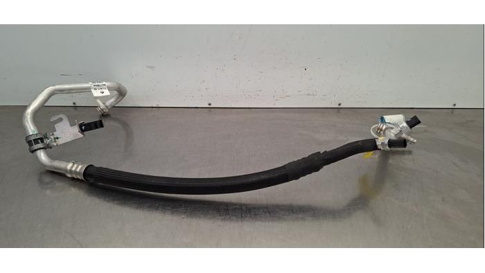 Tuyau clim Peugeot 5008