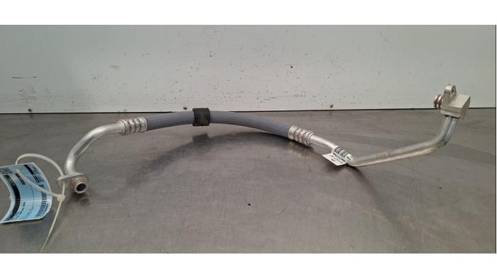 Tuyau clim Peugeot 5008