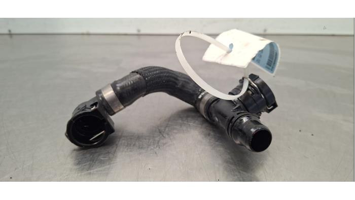 Tuyau radiateur Peugeot 5008