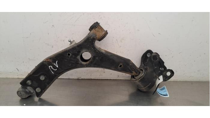 Bras de suspension avant droit Volvo V40