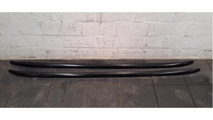 Kit rails de toit Peugeot 5008
