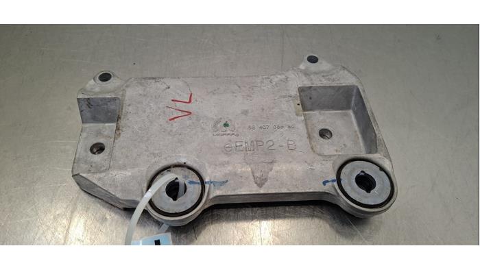 Support moteur Peugeot 5008