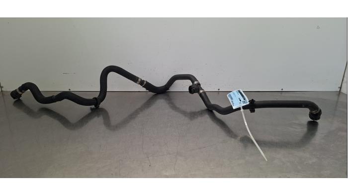 Tuyau radiateur Peugeot 5008